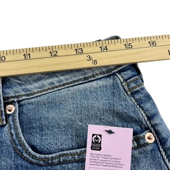 Wild Fable High Rise Rolled Cuff Shorts Women’s Size 8 NWT - Picture 4 of 11